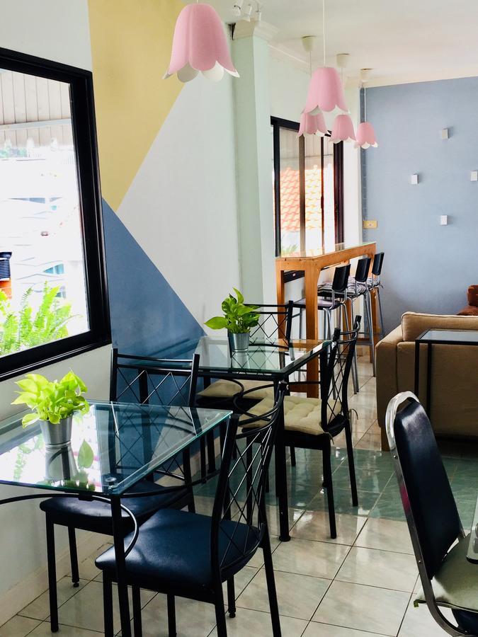 Airlink Bnb Банкок Екстериор снимка